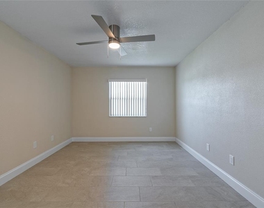 166 Alameda Drive - Photo Thumbnail 21