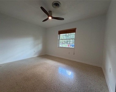 504 Adirondack Avenue - Photo Thumbnail 8