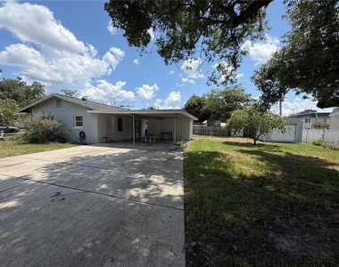 504 Adirondack Avenue - Photo Thumbnail 12