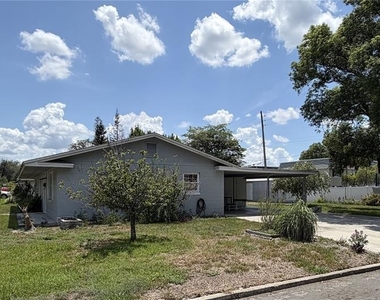 504 Adirondack Avenue - Photo Thumbnail 11