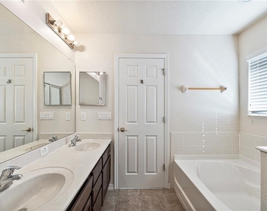 8480 Leeland Archer Boulevard - Photo Thumbnail 11