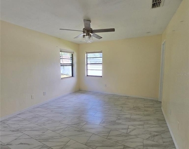 1786 Giles Street - Photo Thumbnail 1