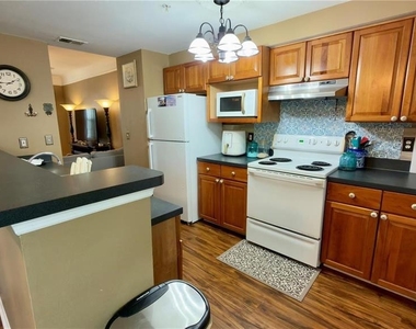 6624 Time Square Avenue - Photo Thumbnail 11