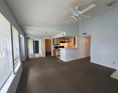 1033 S Hiawassee Road - Photo Thumbnail 2