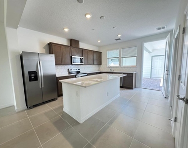4561 Orchard View Alley - Photo Thumbnail 14