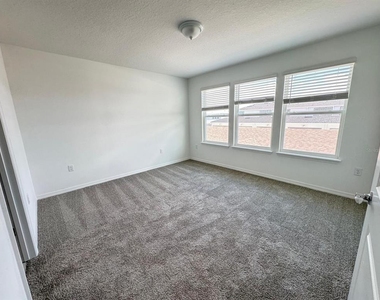4561 Orchard View Alley - Photo Thumbnail 18