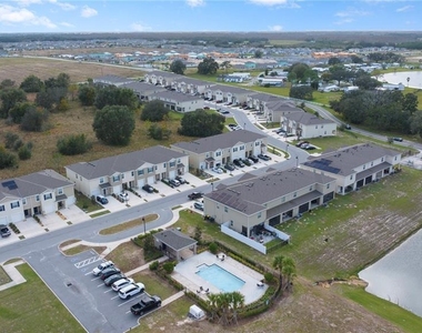 402 Feltrim Reserve Boulevard - Photo Thumbnail 30