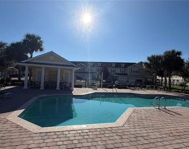 4925 Poolside Dr - Photo Thumbnail 36