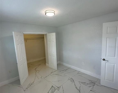1710 S Washington Avenue - Photo Thumbnail 8