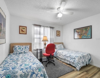 1065 Jason Ridge Court - Photo Thumbnail 12