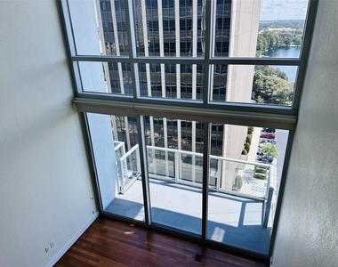 150 E Robinson Street - Photo Thumbnail 17