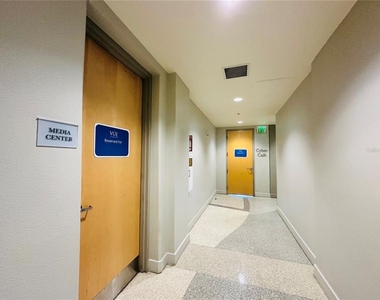 150 E Robinson Street - Photo Thumbnail 29