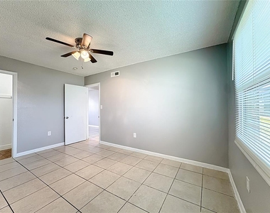 2777 L B Mcleod Road - Photo Thumbnail 18