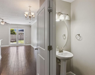 2544 Mayer Street - Photo Thumbnail 21