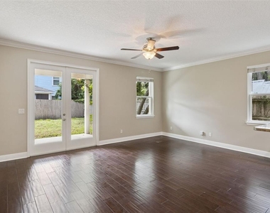 2544 Mayer Street - Photo Thumbnail 10