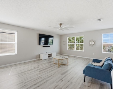 1895 Green Dragon Drive - Photo Thumbnail 21