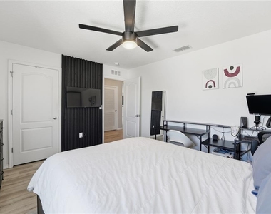 1895 Green Dragon Drive - Photo Thumbnail 33