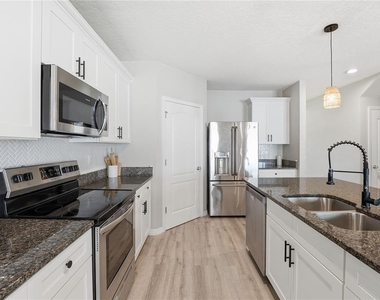 1895 Green Dragon Drive - Photo Thumbnail 11