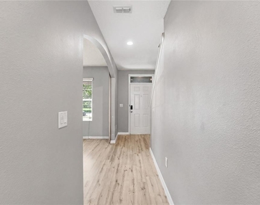 1895 Green Dragon Drive - Photo Thumbnail 3