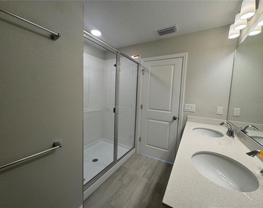 14922 Harvest Street - Photo Thumbnail 13
