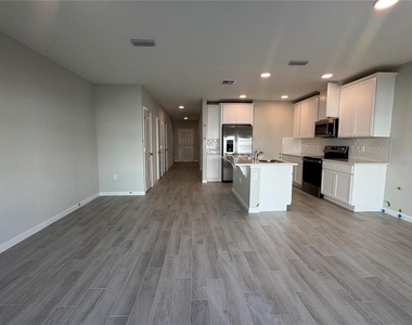 14922 Harvest Street - Photo Thumbnail 1
