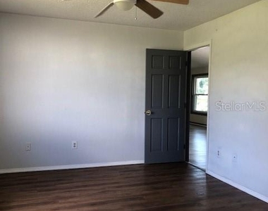 3157 Utah Drive - Photo Thumbnail 7