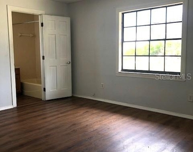 3157 Utah Drive - Photo Thumbnail 6