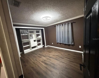 432 Spring Lake Boulevard - Photo Thumbnail 11