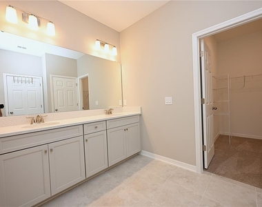 5507 Freesia Drive - Photo Thumbnail 19