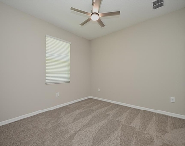 5507 Freesia Drive - Photo Thumbnail 36
