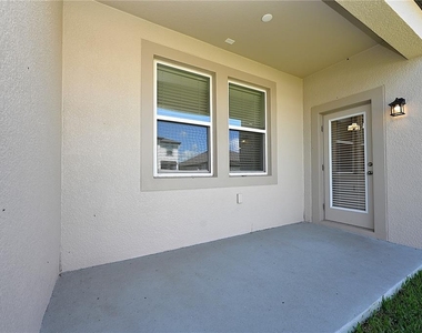 5507 Freesia Drive - Photo Thumbnail 44