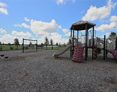 5507 Freesia Drive - Photo Thumbnail 57