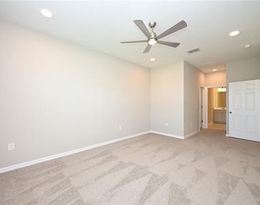 5507 Freesia Drive - Photo Thumbnail 15