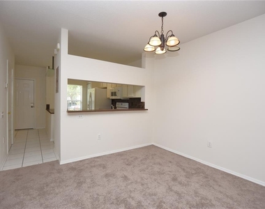 2308 Lake Woodberry Circle - Photo Thumbnail 8