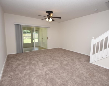 2308 Lake Woodberry Circle - Photo Thumbnail 10