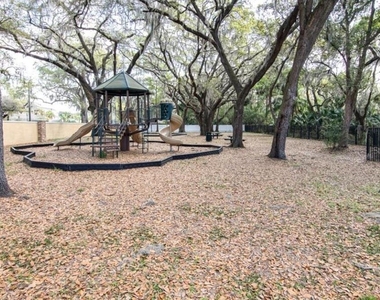 2308 Lake Woodberry Circle - Photo Thumbnail 30
