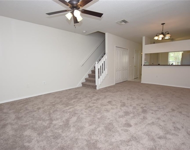 2308 Lake Woodberry Circle - Photo Thumbnail 11