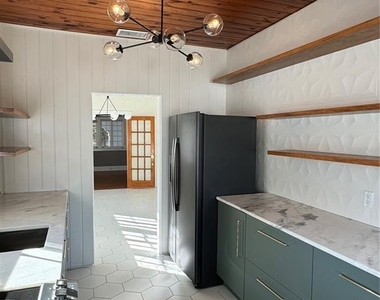 325 W Palm Drive - Photo Thumbnail 35
