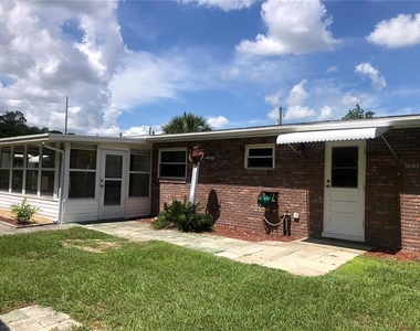 8 Moonlight Lane - Photo Thumbnail 11