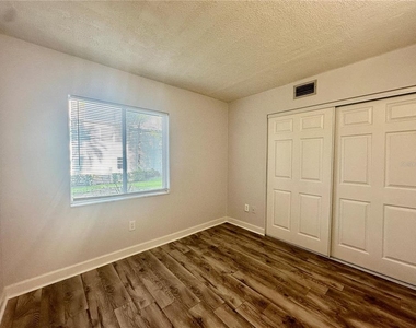 606 Pavare Court - Photo Thumbnail 12