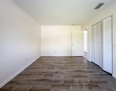5631 Nw 29th Street - Photo Thumbnail 19