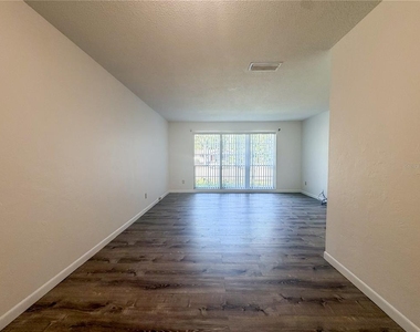 5631 Nw 29th Street - Photo Thumbnail 8