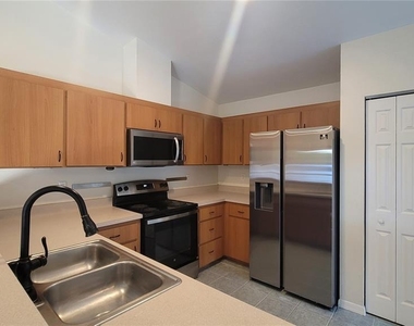 19491 Nw 237th Street - Photo Thumbnail 2