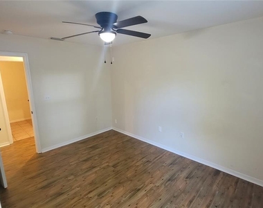 19491 Nw 237th Street - Photo Thumbnail 6