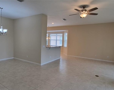 108 Flame Vine Way - Photo Thumbnail 5