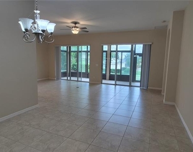 108 Flame Vine Way - Photo Thumbnail 2