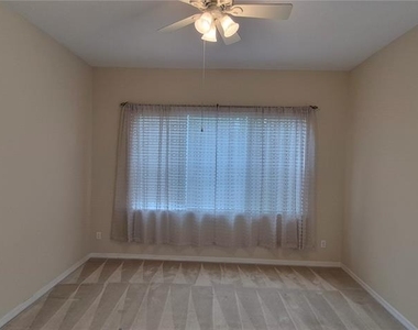 108 Flame Vine Way - Photo Thumbnail 19