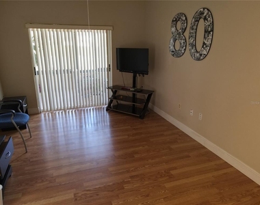 1717 Burnham Court - Photo Thumbnail 26