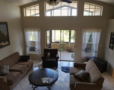 1717 Burnham Court - Photo Thumbnail 22