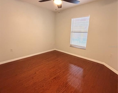 4600 E Moody Boulevard - Photo Thumbnail 18